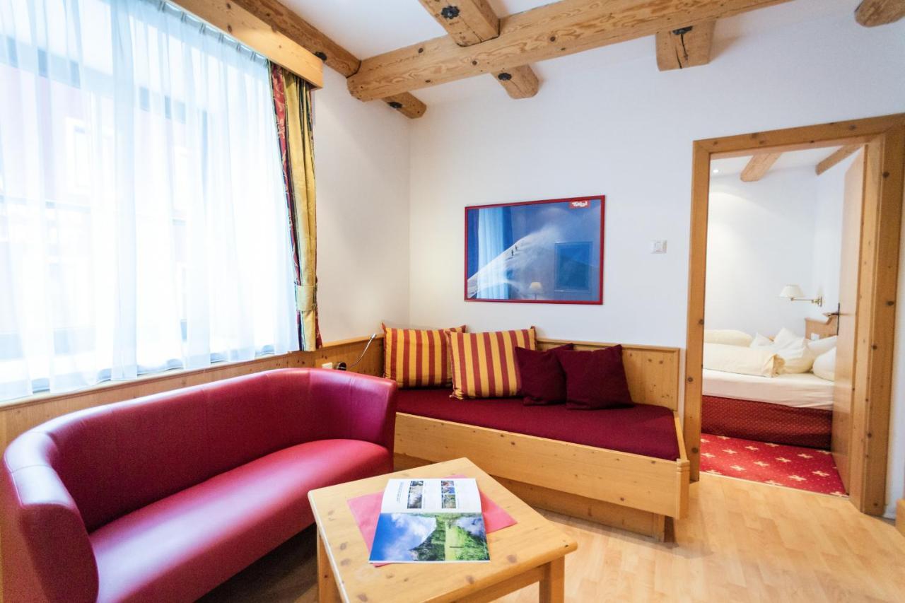 Aktiv Hotel Zur Rose Am Brenner Штайнах-на-Бреннер Экстерьер фото