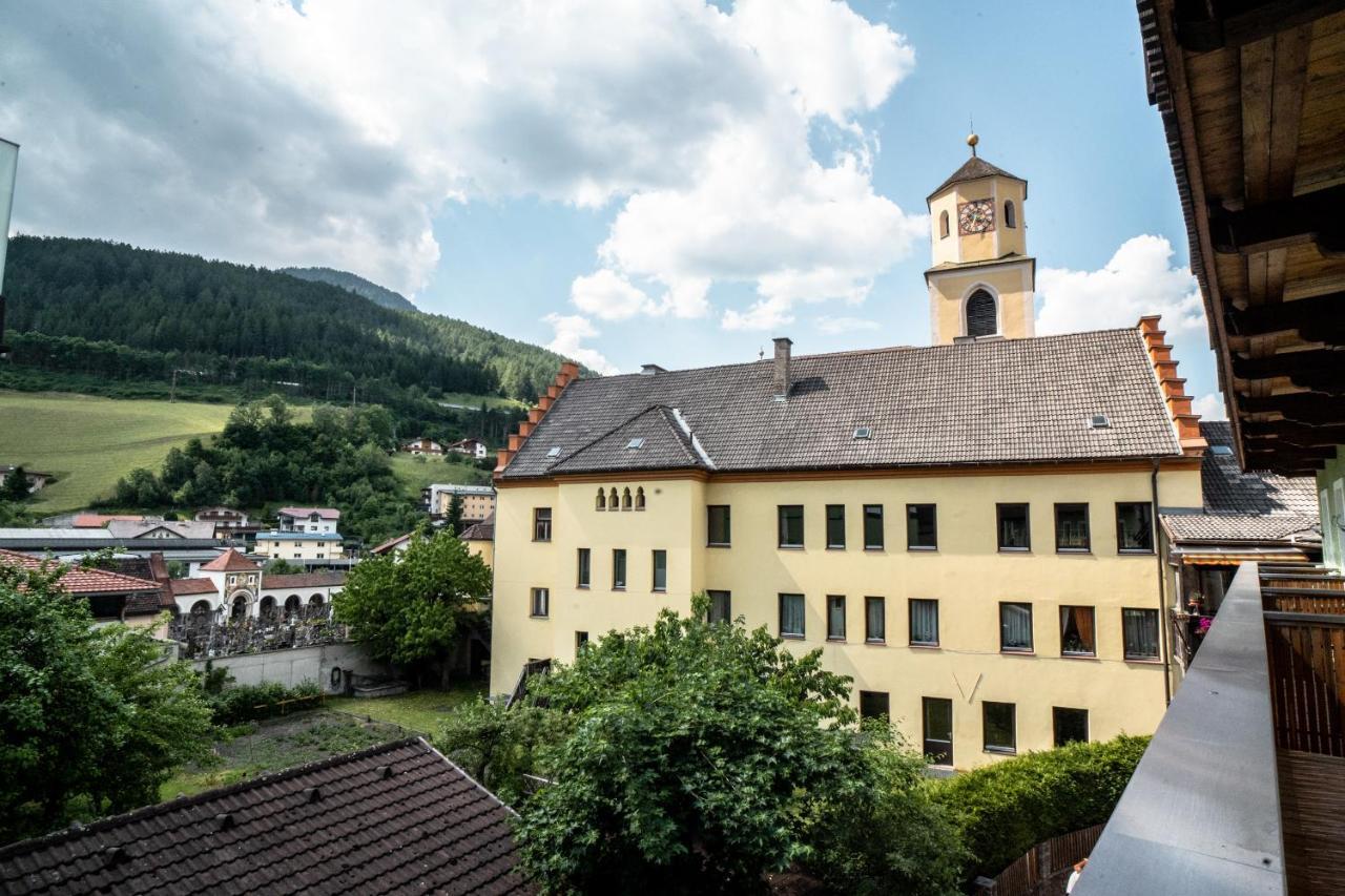Aktiv Hotel Zur Rose Am Brenner Штайнах-на-Бреннер Экстерьер фото