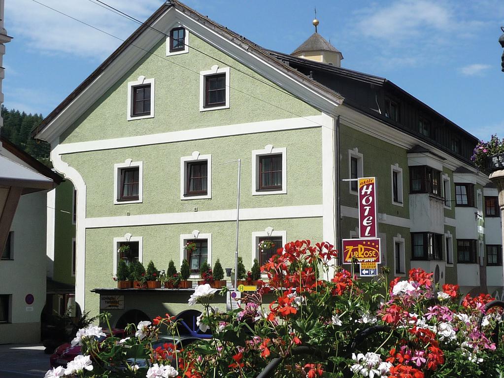 Aktiv Hotel Zur Rose Am Brenner Штайнах-на-Бреннер Экстерьер фото