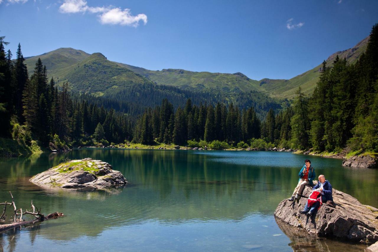 Aktiv Hotel Zur Rose Am Brenner Штайнах-на-Бреннер Экстерьер фото